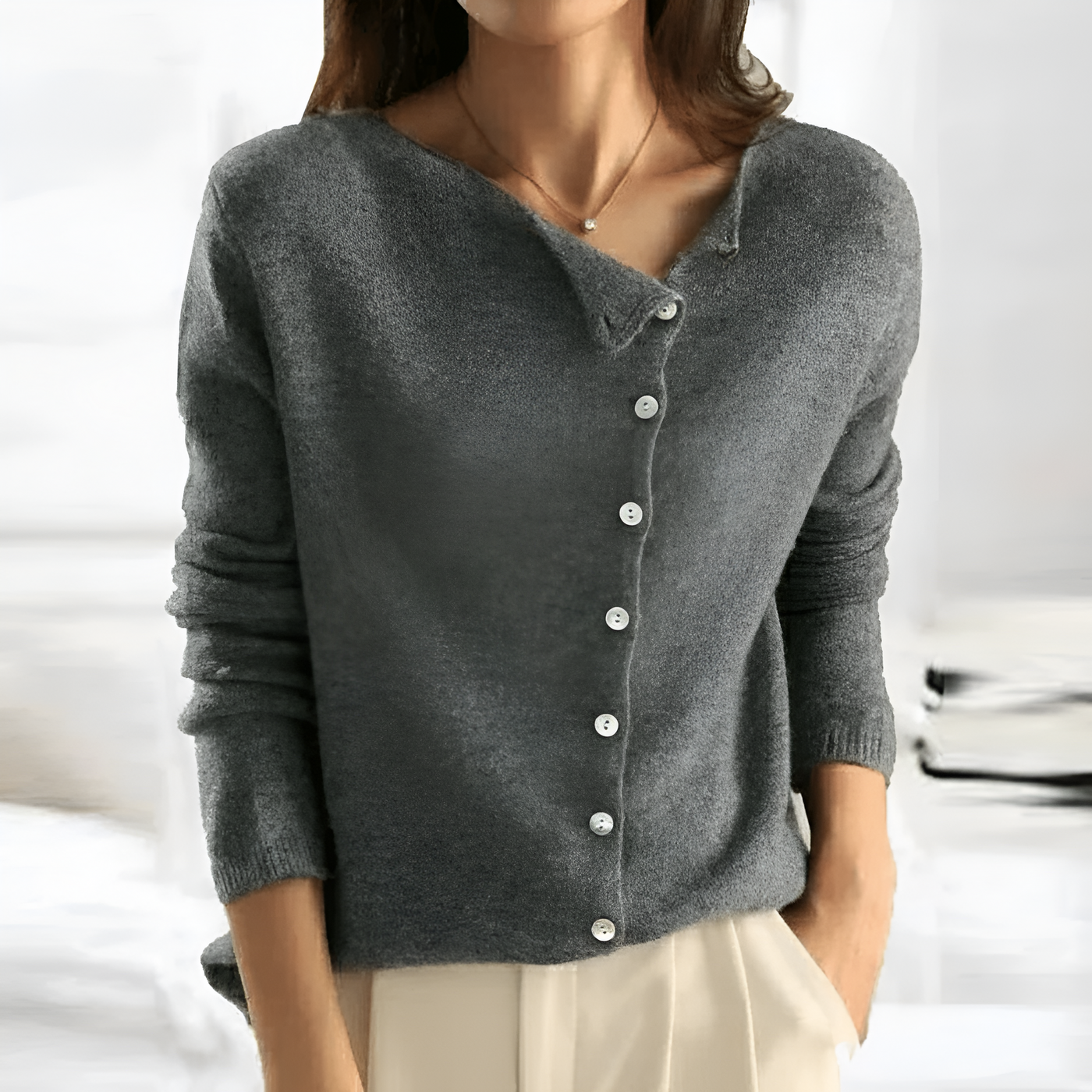 Kelly - Håndstrikket Cardigan